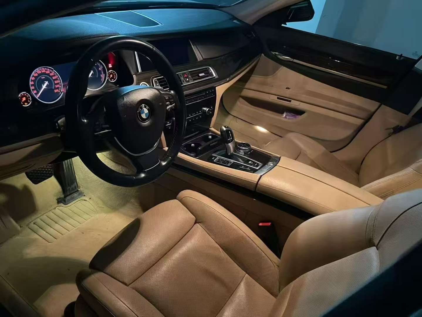 BMW 7 Series 730Li Luxury 5