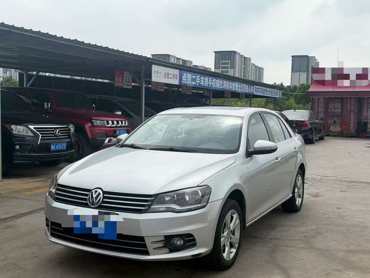 Volkswagen Bora 2013 1.6L Manual 3