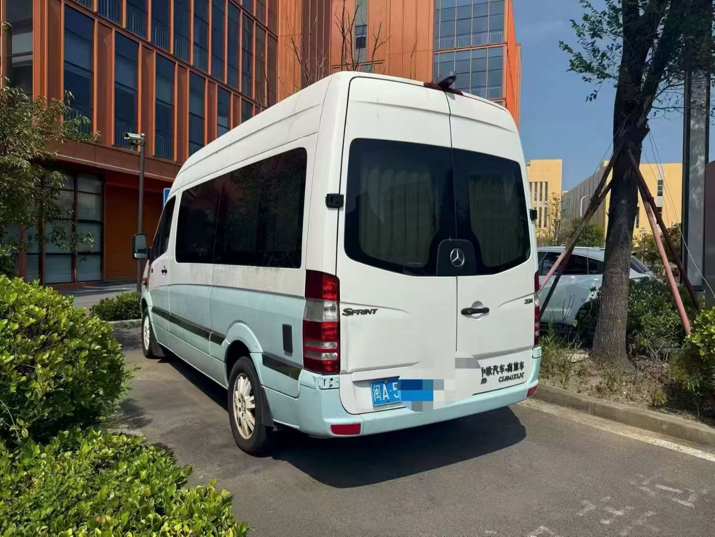 Mercedes-Benz Sprinter 6