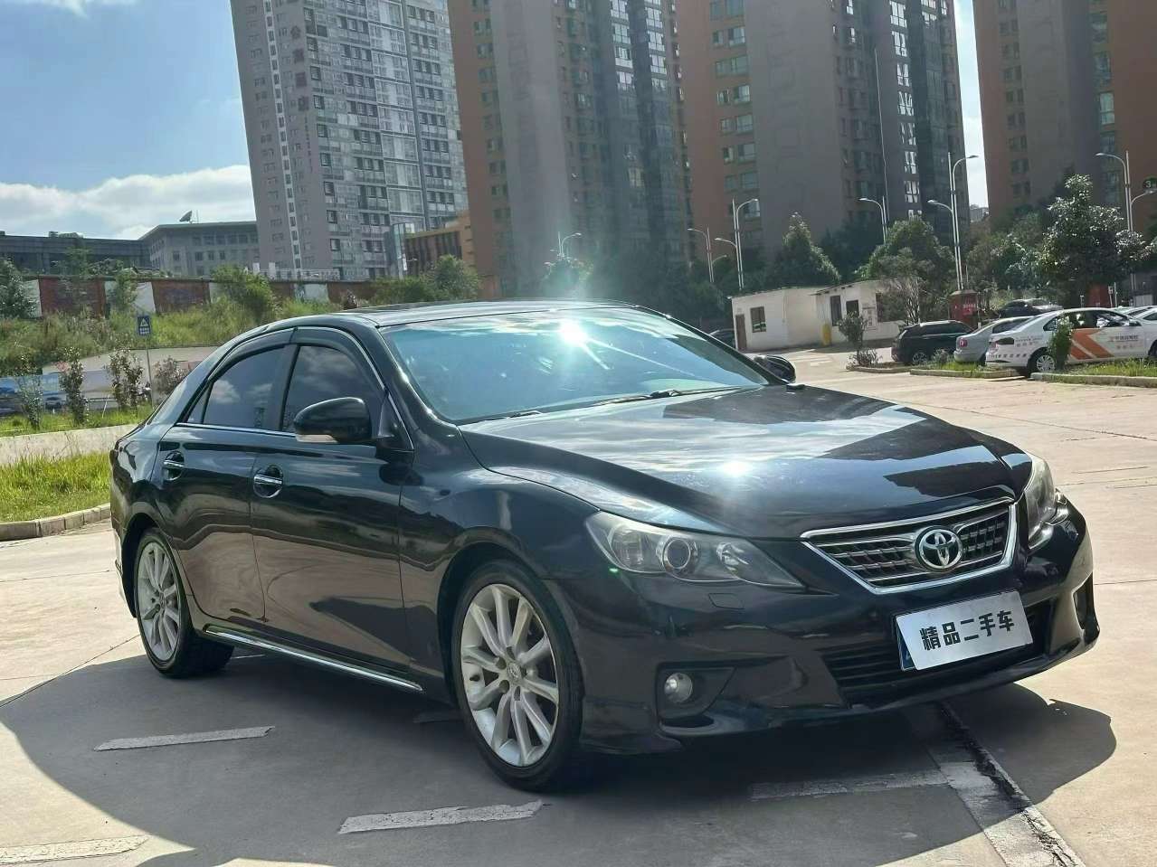 Toyota Reiz