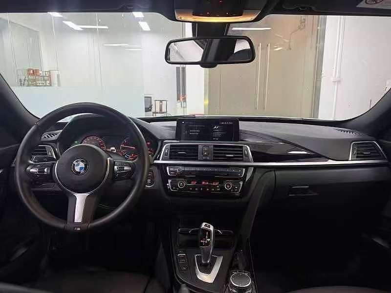 BMW 3 Series GT 2020 320i M Sport Package 5
