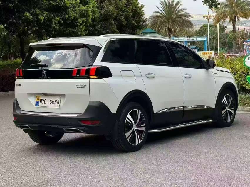 Peugeot 5008 1.8T Automatic 7-Seater 7