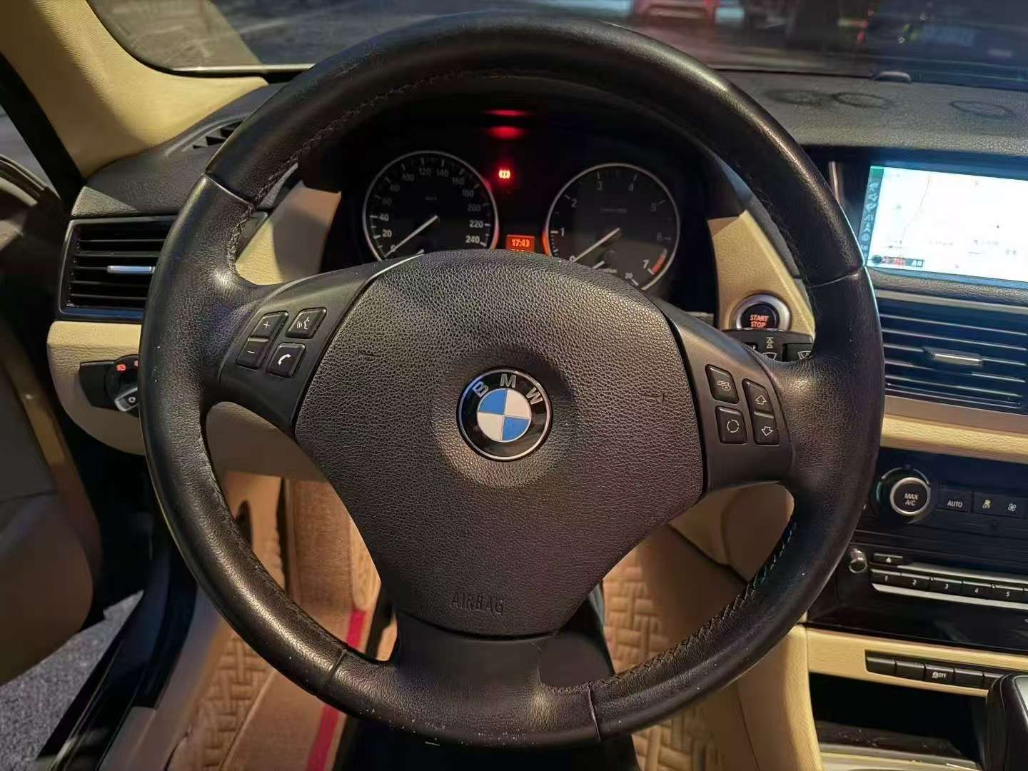 BMW X1 9
