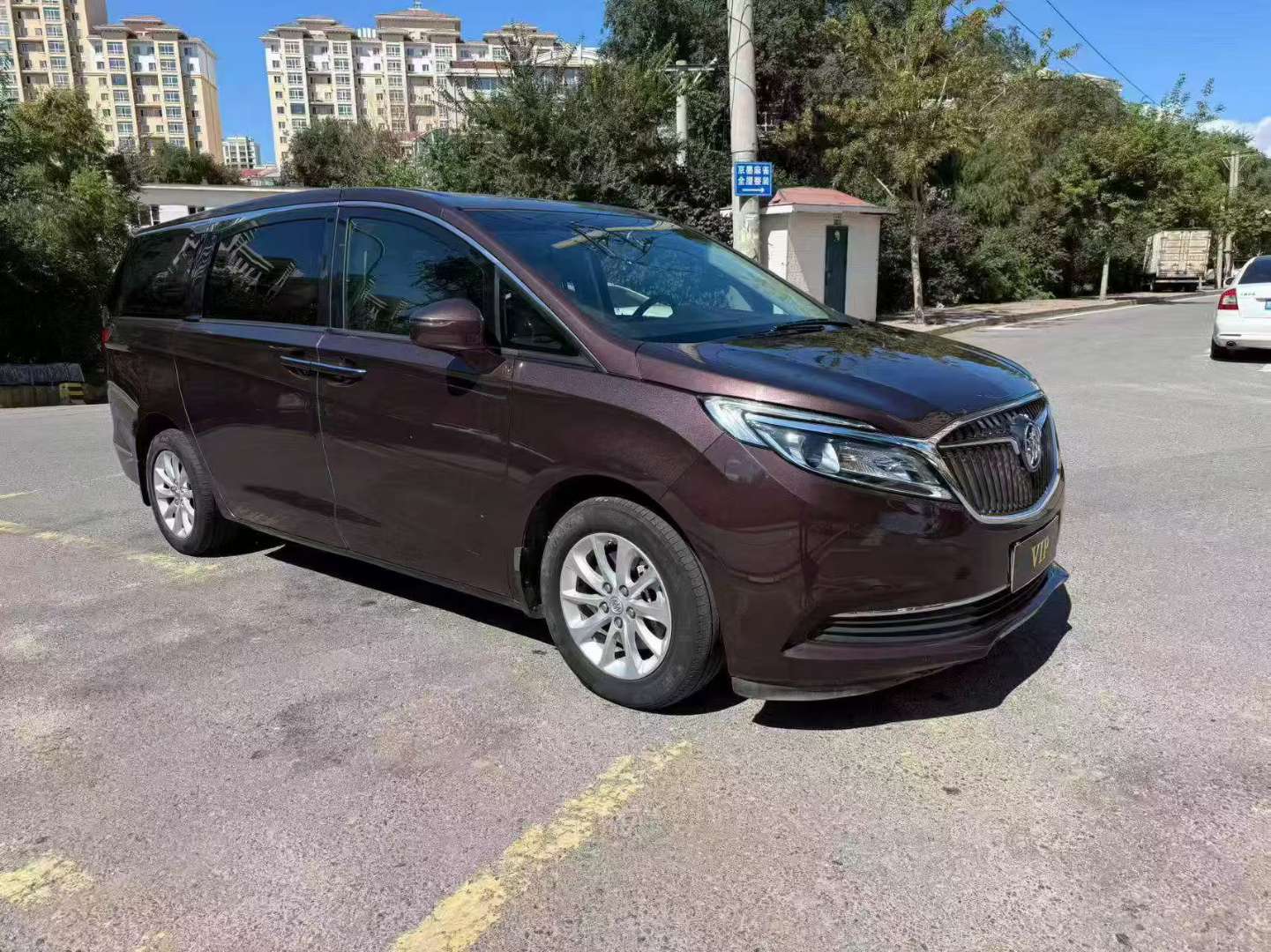 Buick GL8 GL8 ES 2.0T High Trim