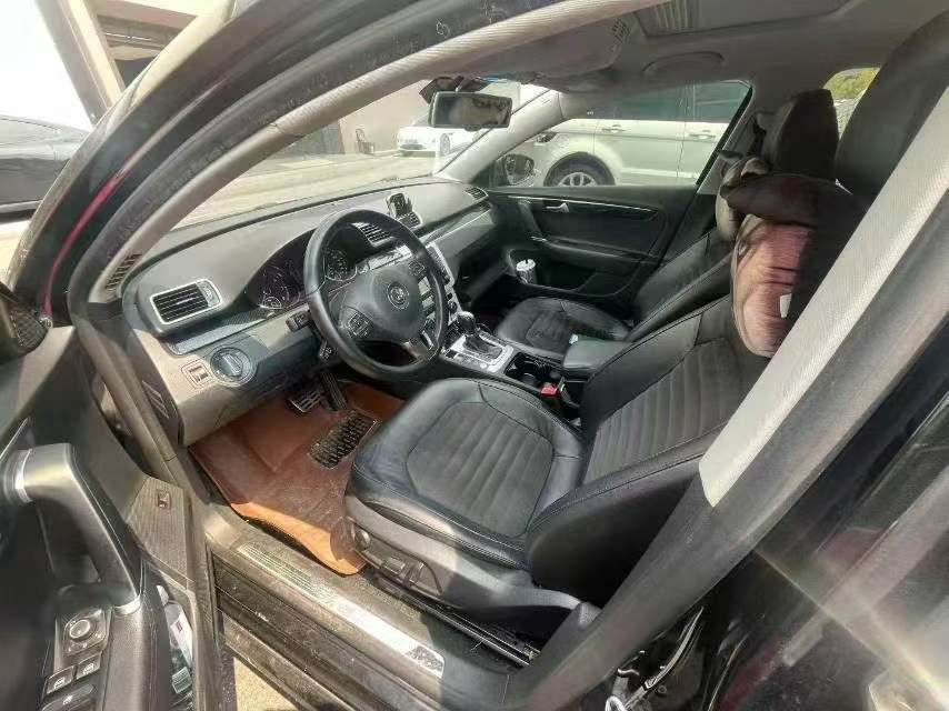 Volkswagen Magotan 1.8T Luxury 4