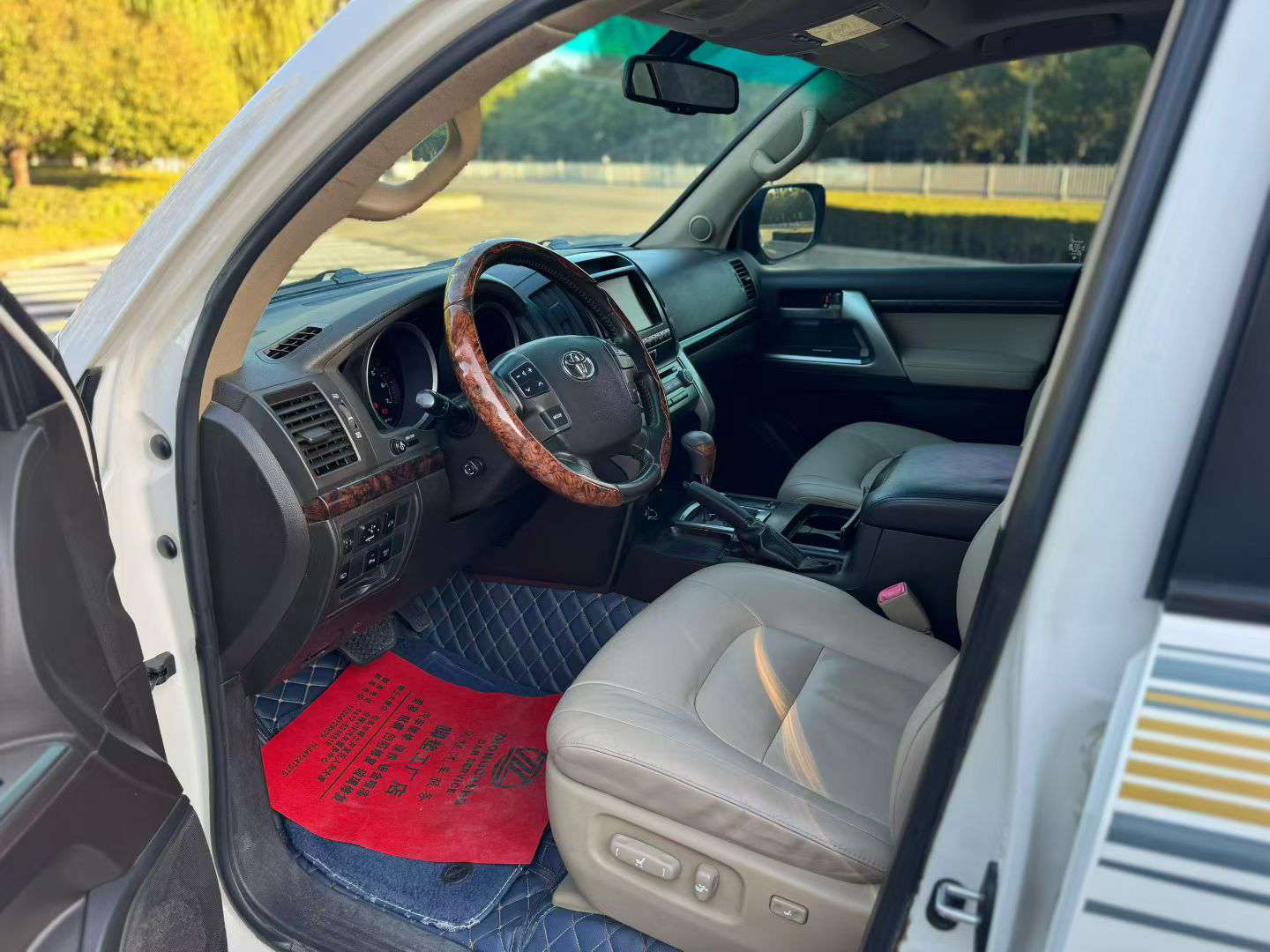 Toyota Land Cruiser 2012 4700 VXR 4