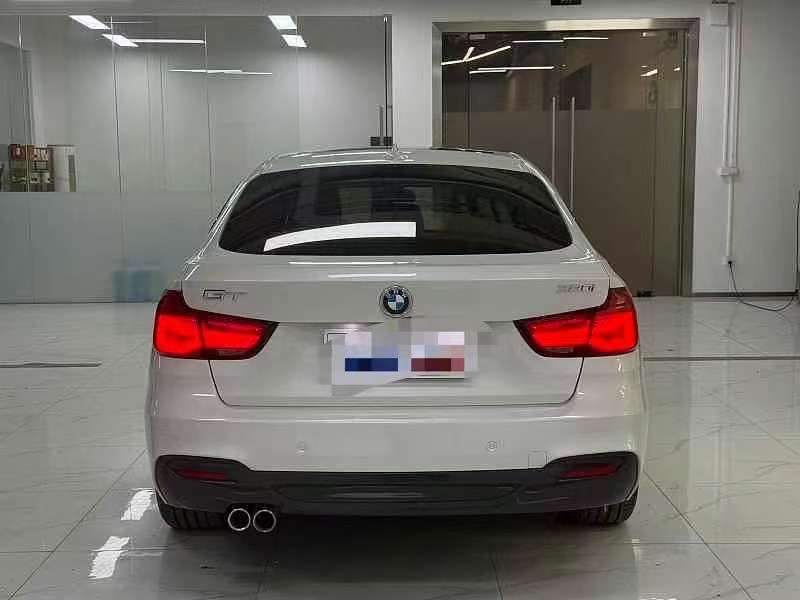 BMW 3 Series GT 2020 320i M Sport Package 3