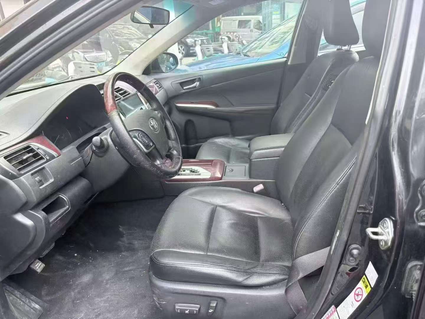 Toyota Camry 2.0G Comfort 6