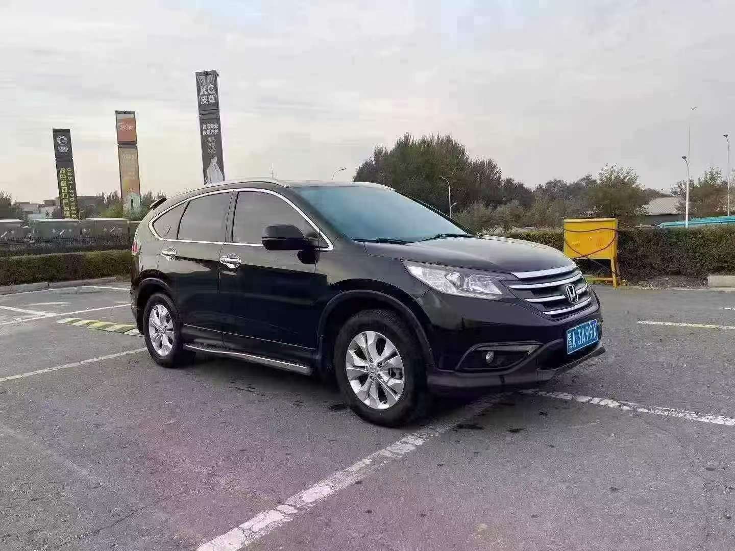 Honda CRV 2.4L Automatic Sunroof AWD 3