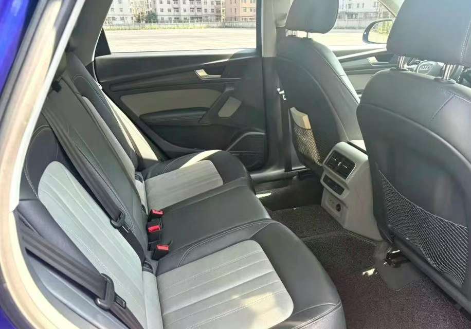 Audi Q5L 2.0T 45 Premium Fashion 5