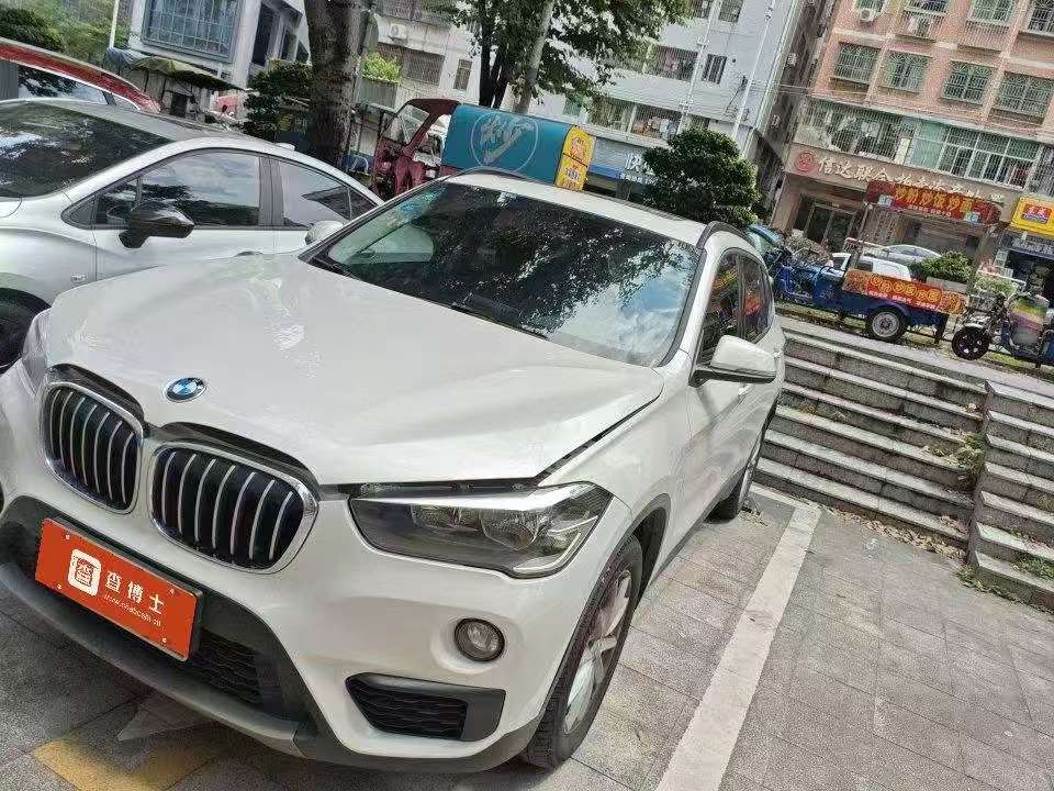 BMW X1 drive 18Li Fashion