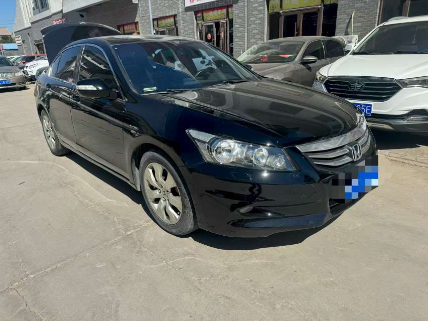 Honda Accord 2013 Top Trim 2