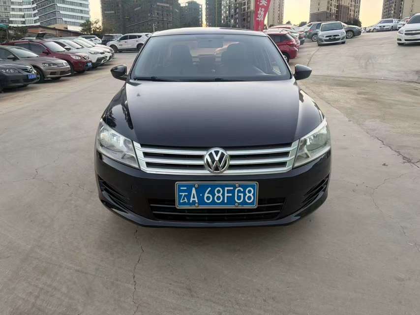 Volkswagen Santana Automatic 1.6L