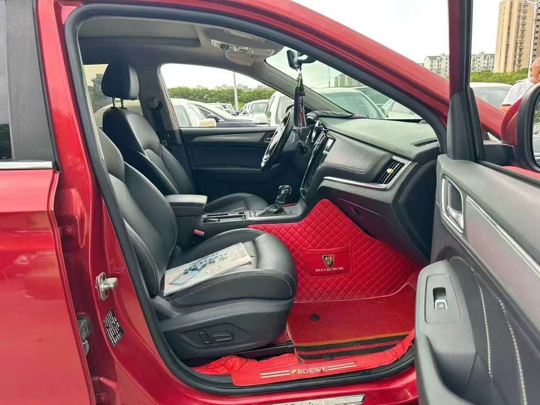 Roewe RX5 1.5T Panoramic Sunroof 8