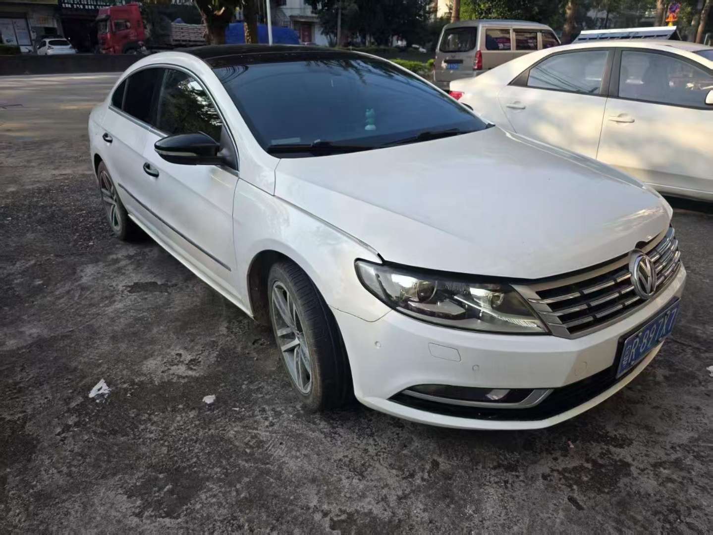 Volkswagen CC 1.8T Luxury Trim