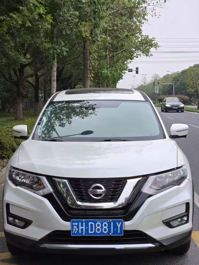 Nissan X-Trail 2019 2.0L Automatic Sunroof 2