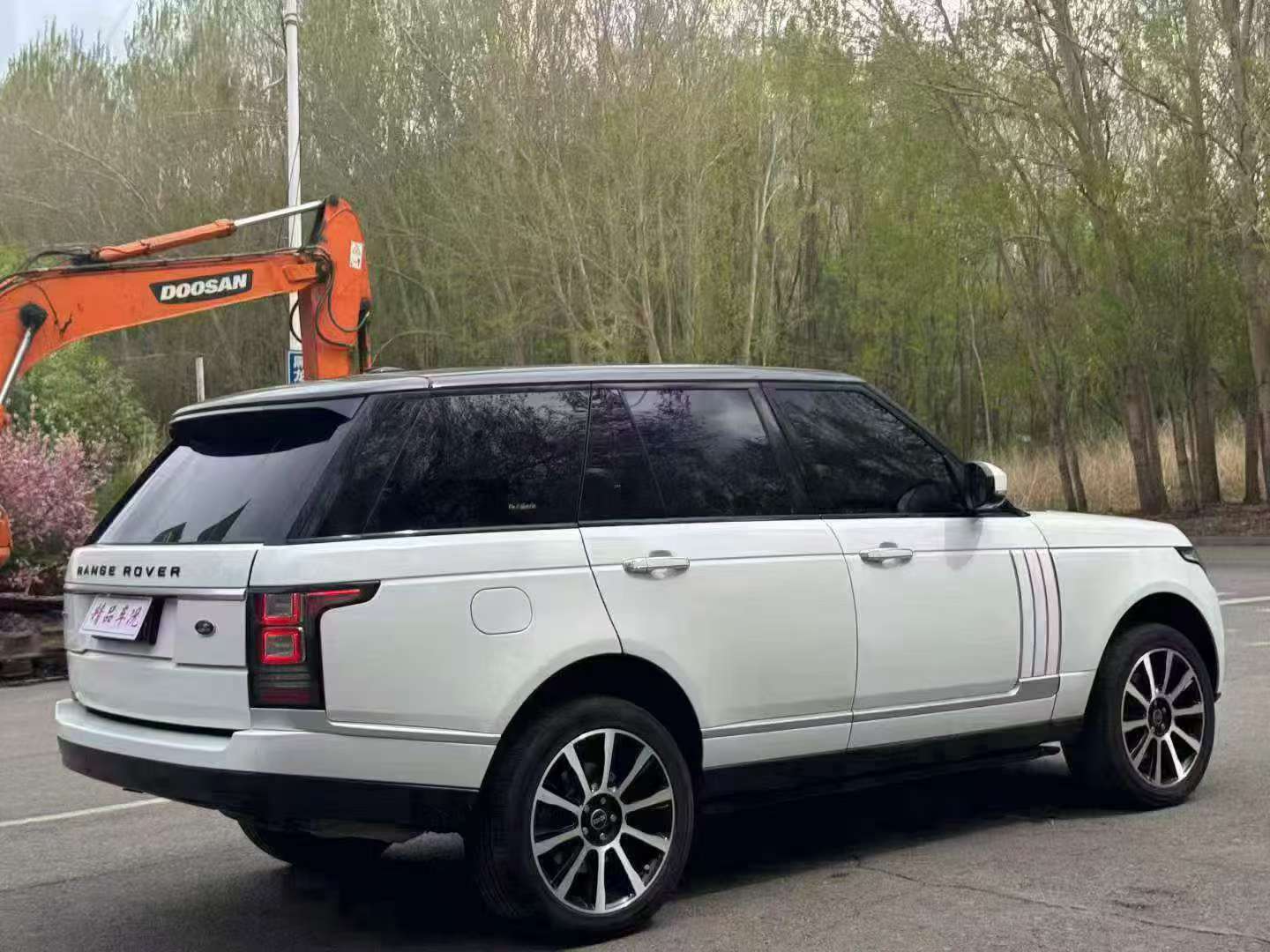 Land Rover Range Rover 4