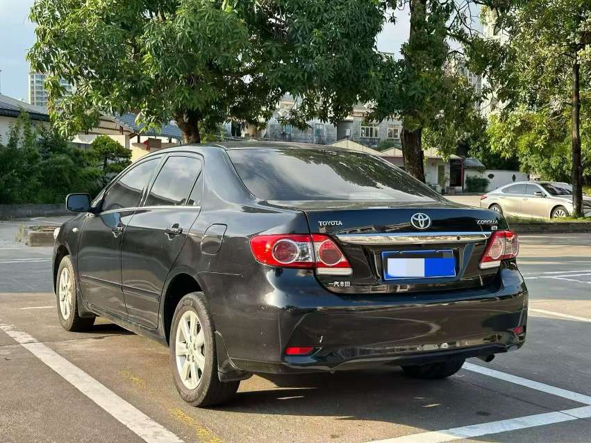 Toyota Corolla 1.6L Manual 6