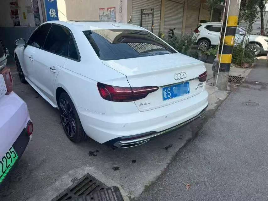 Audi A4L Dynamic Style 2