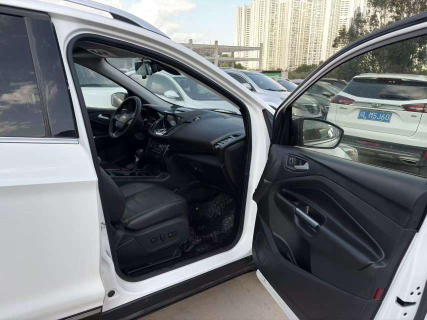 Ford Kuga 2.0T AWD Automatic 8