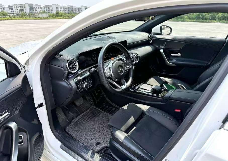 Mercedes-Benz A-Class 5