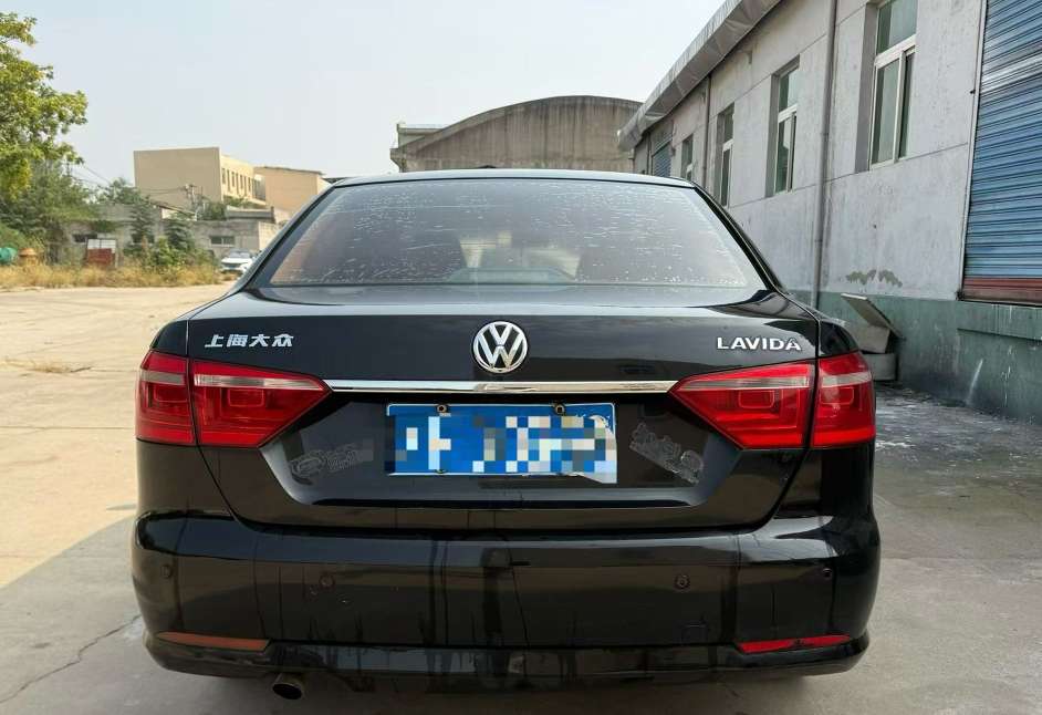 Volkswagen Lavida 2013 1.6L 7