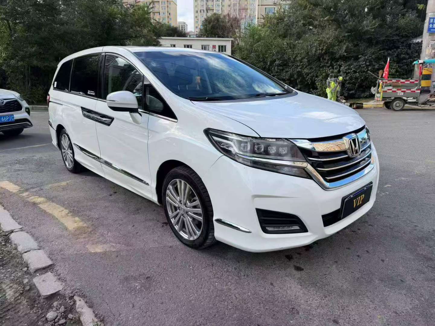 Honda Elysion 3