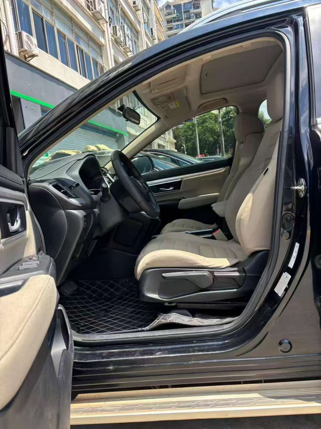 Honda CR-V 2018 2WD Comfort 6