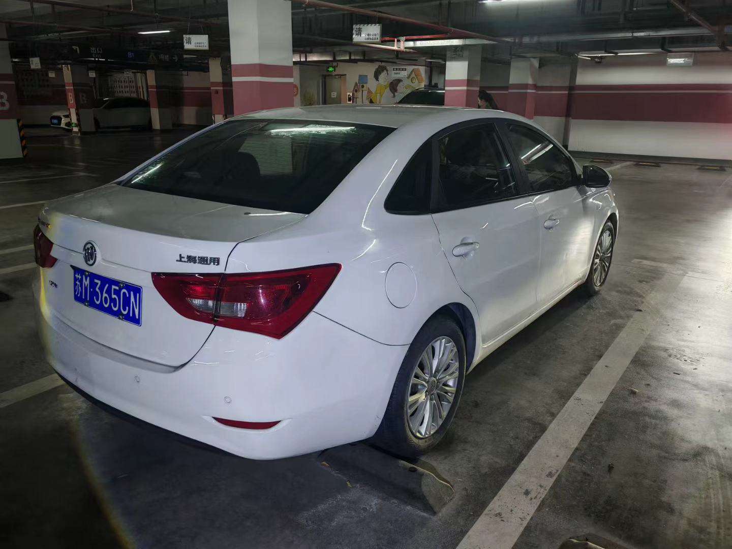 Buick Excelle 15N Automatic Elite 9