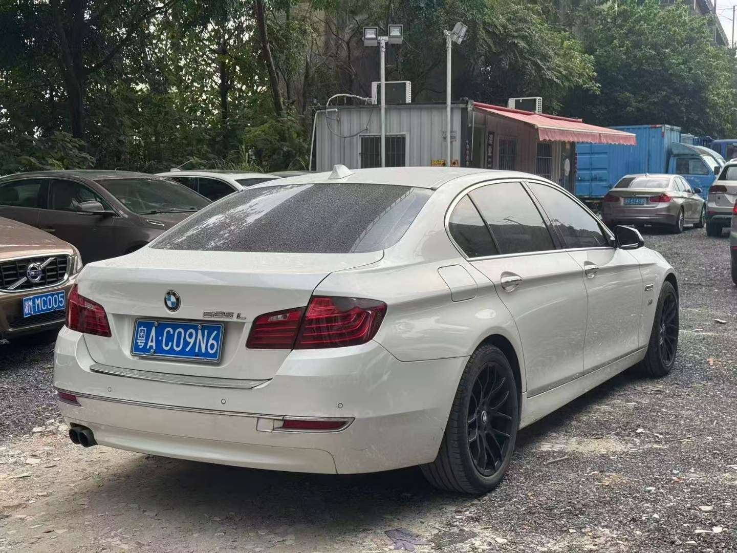 BMW 5 Series 525Li Luxury 4