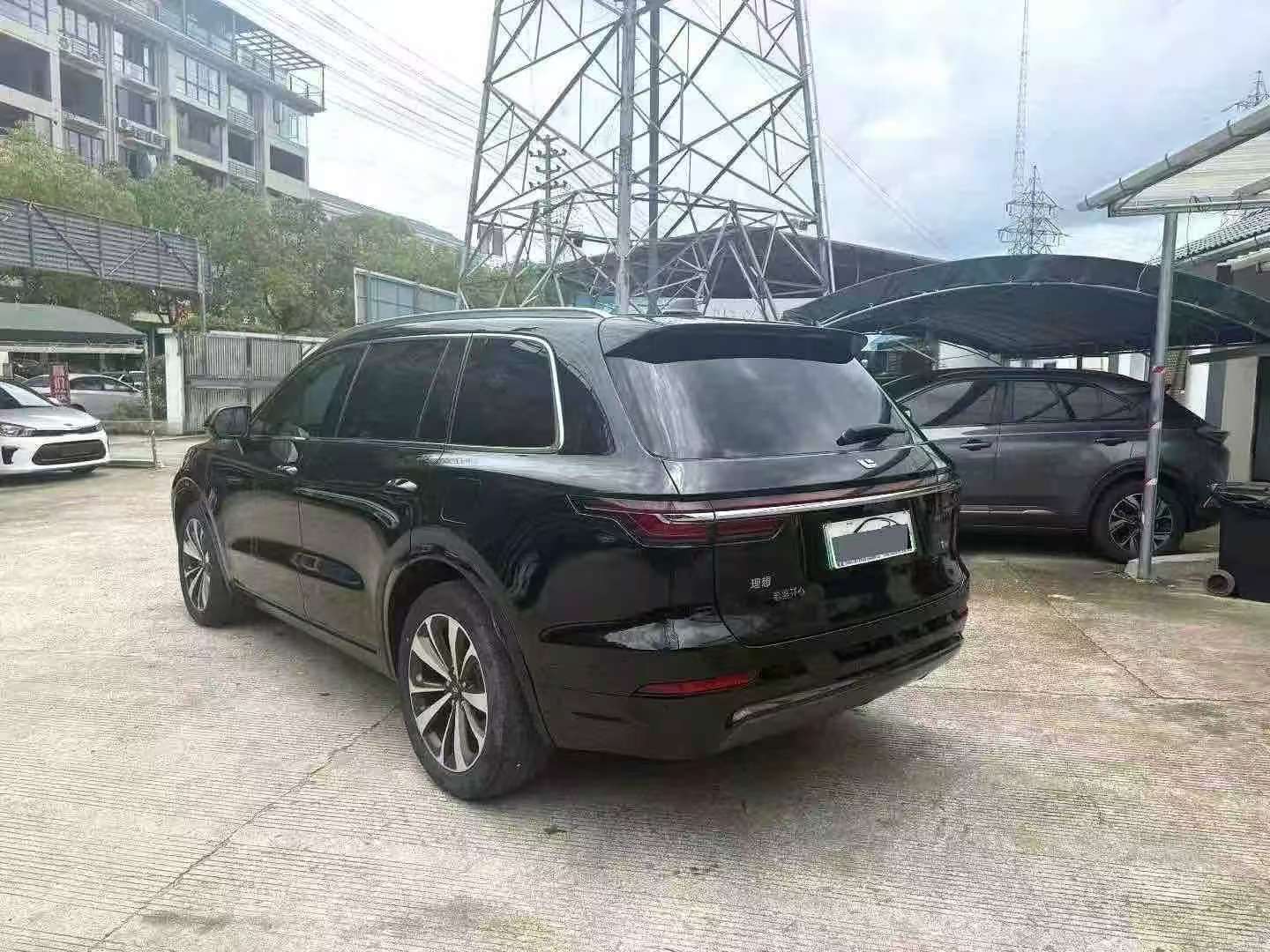 Li Auto ONE 1.2T Range-extended 6-Seater 3