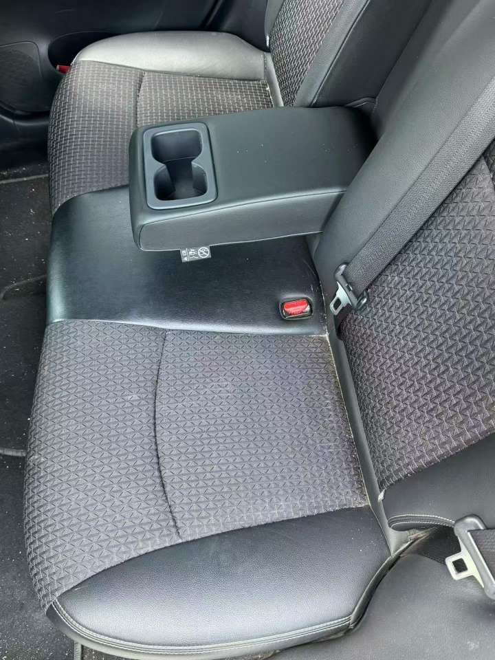 Nissan Tiida 1.6L Automatic Sunroof 6