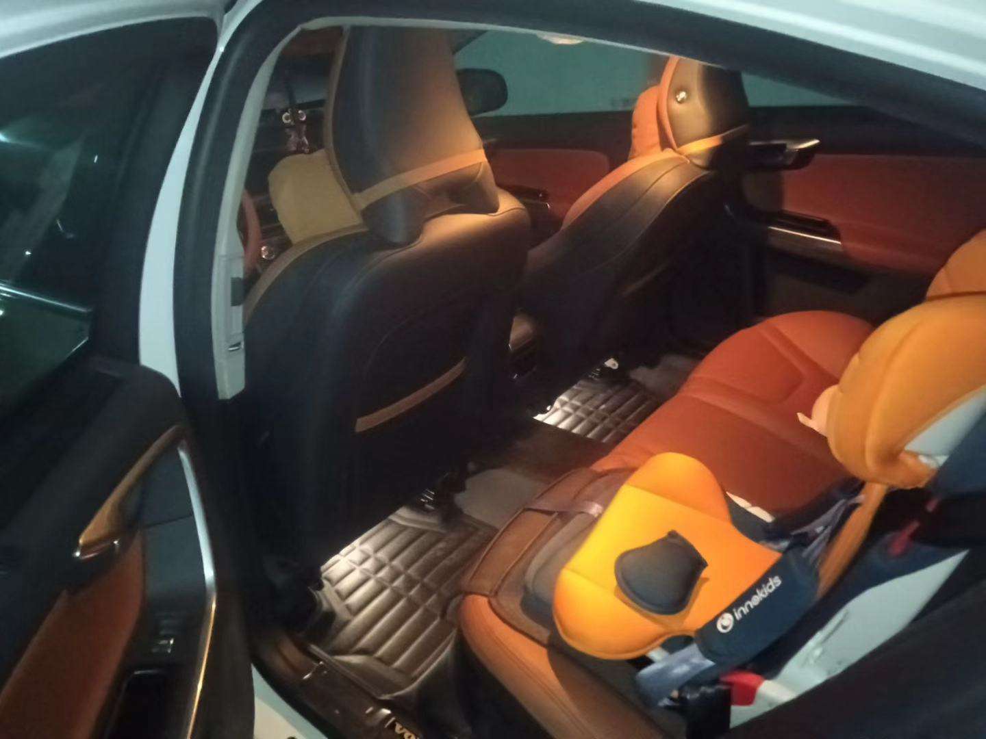 Volvo S60 2.0 Zhiyu Edition 5