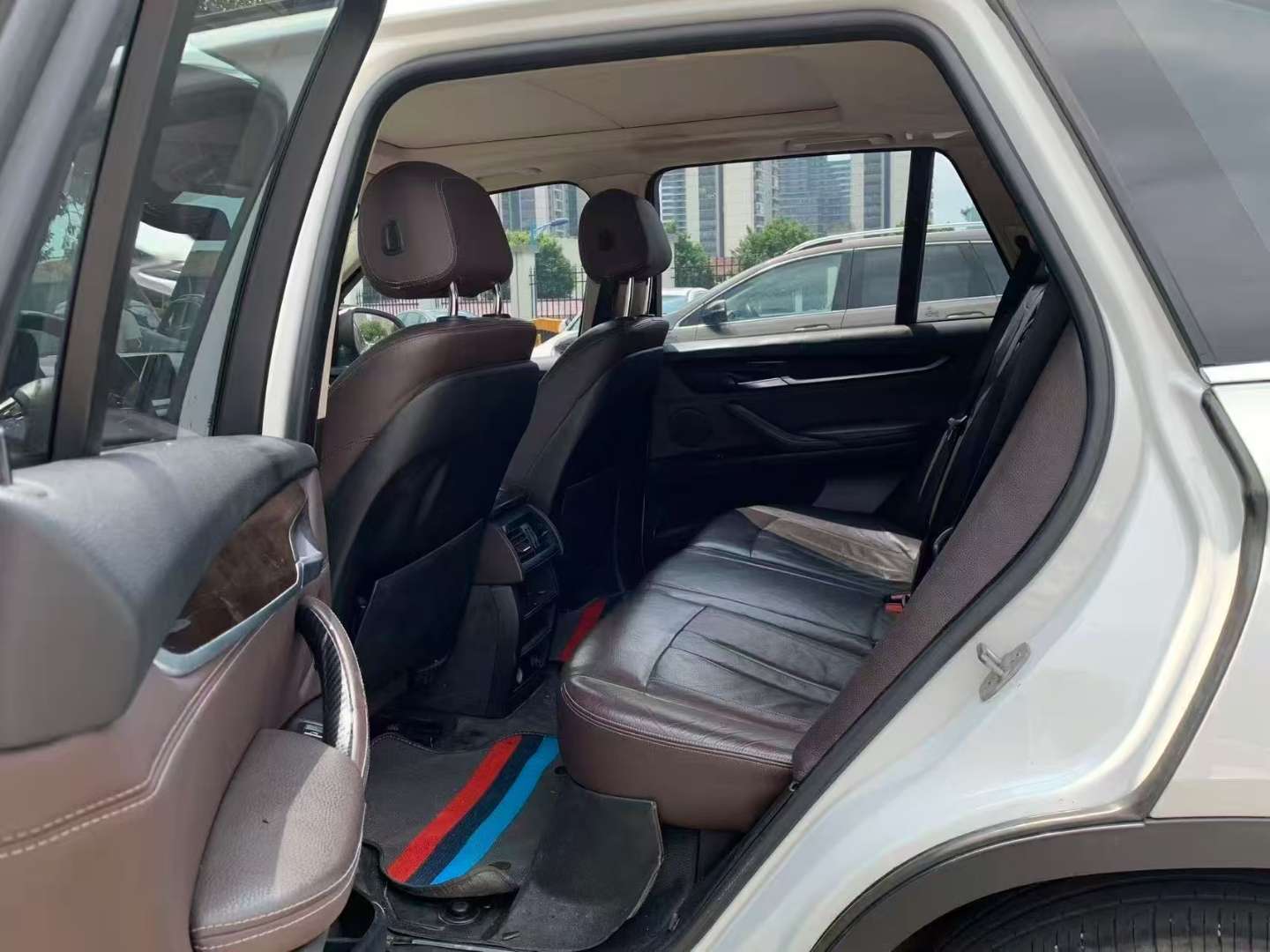 BMW X5 2014 35i Elegant Edition 7