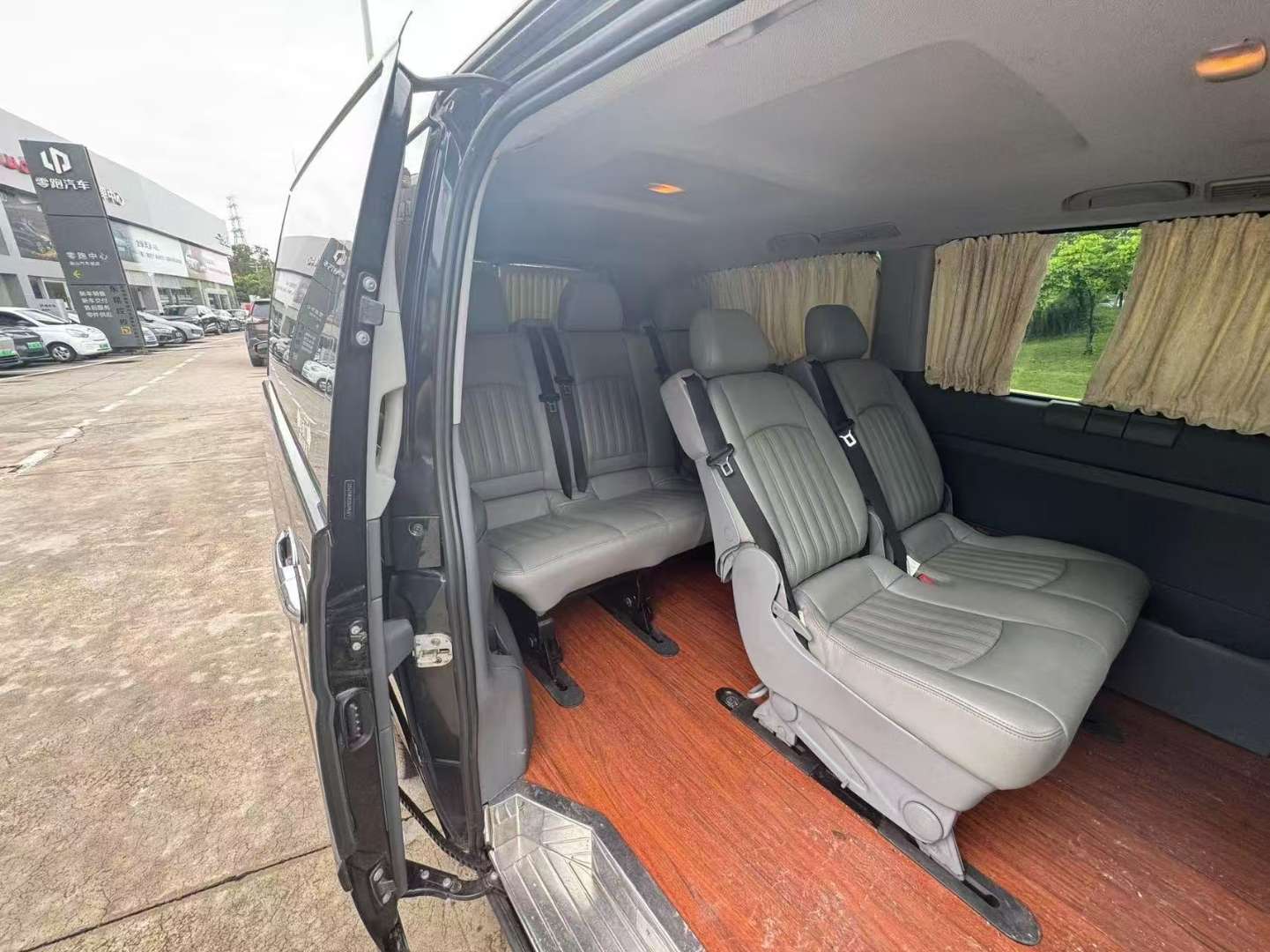Mercedes-Benz Vito 2013 3.0 Elite Edition 4