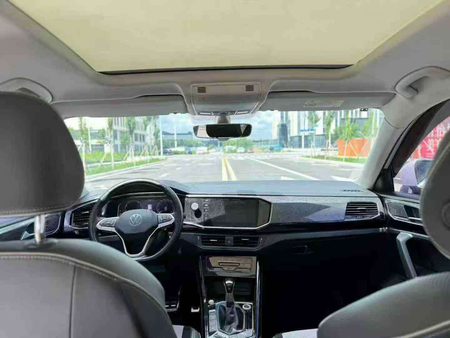 Volkswagen Tayron X 2022 330 Prestige 7