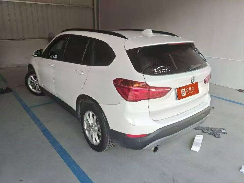 BMW X1 2016 sDrive18Li Style 4