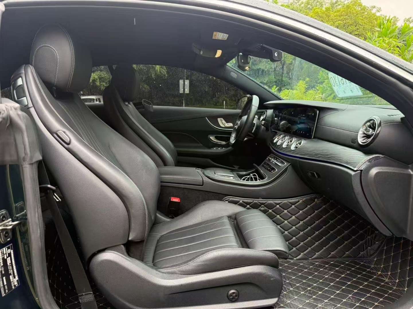 Mercedes-Benz E-Class E 260 Coupe 6