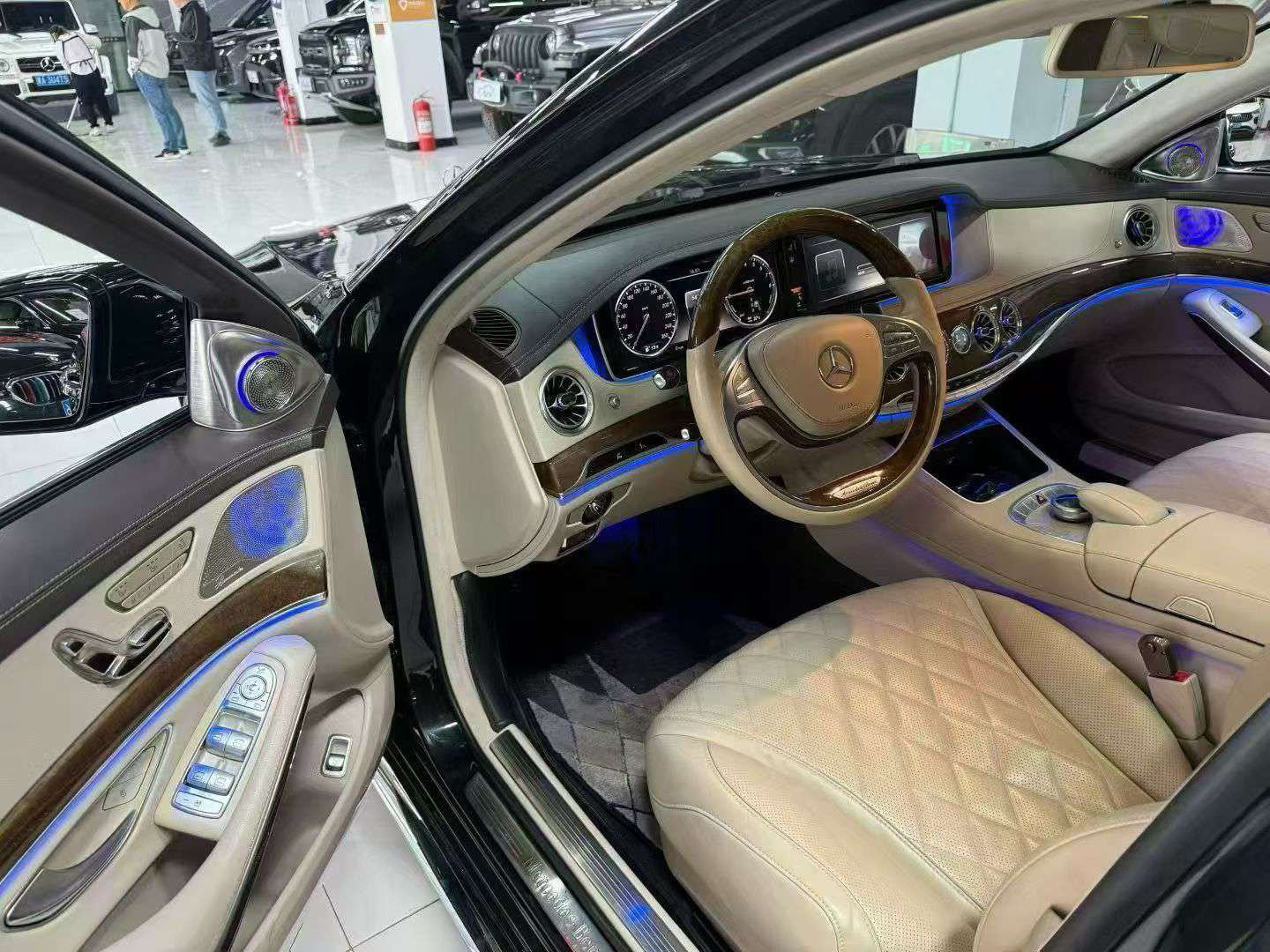 Mercedes-Benz S-Class 2014 S400L Fully Upgraded 2019 Spec 6