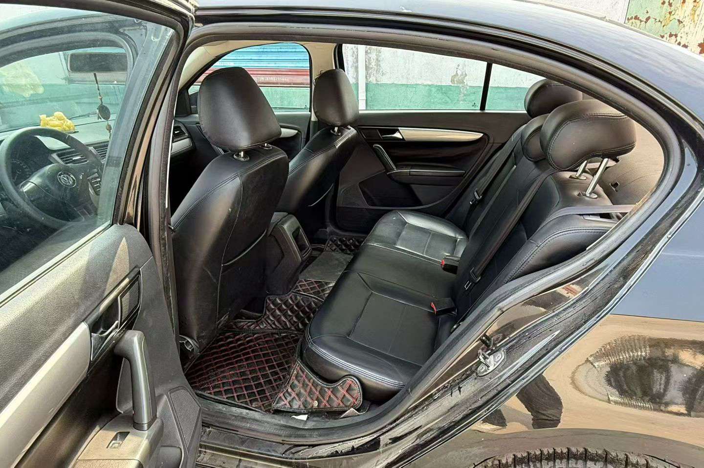 Volkswagen Lavida 2013 1.6L 6