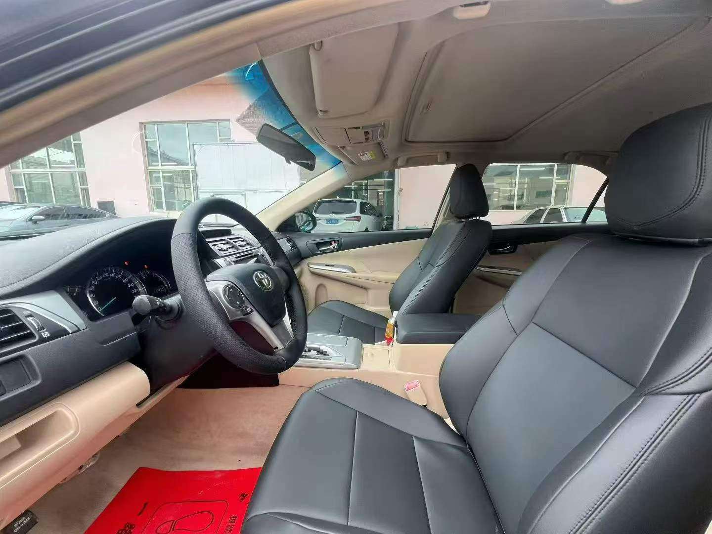 Toyota Camry 2013 2.0S 4
