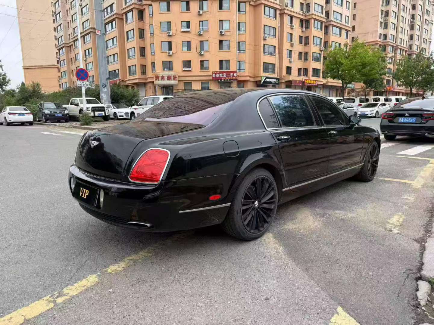 Bentley Flying Spur 2006 Flying Spur 6