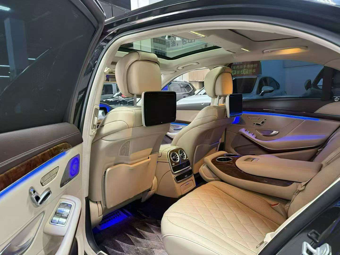 Mercedes-Benz S-Class 2014 S400L Fully Upgraded 2019 Spec 4