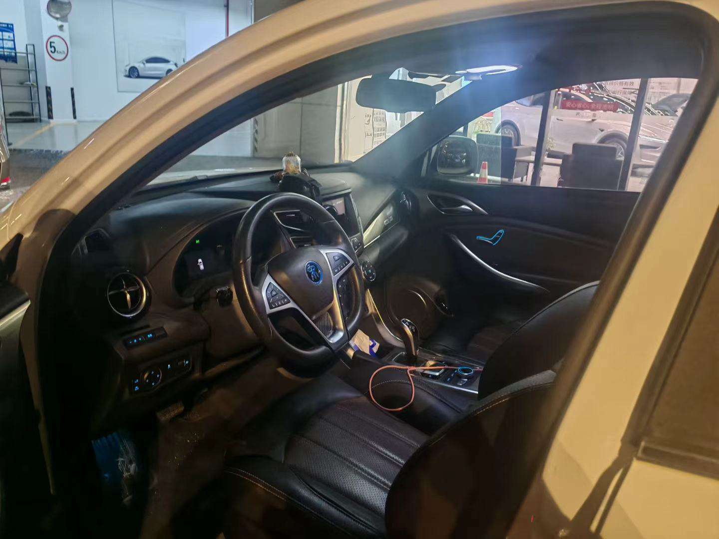 BYD Song DM 1.5T AWD Prestige Edition 3