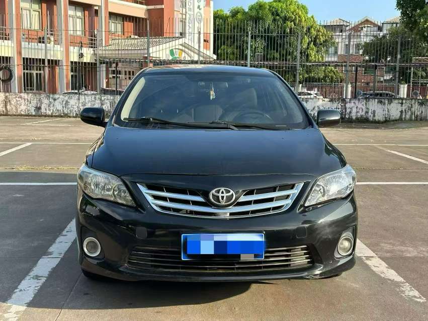 Toyota Corolla 1.6L Manual 2
