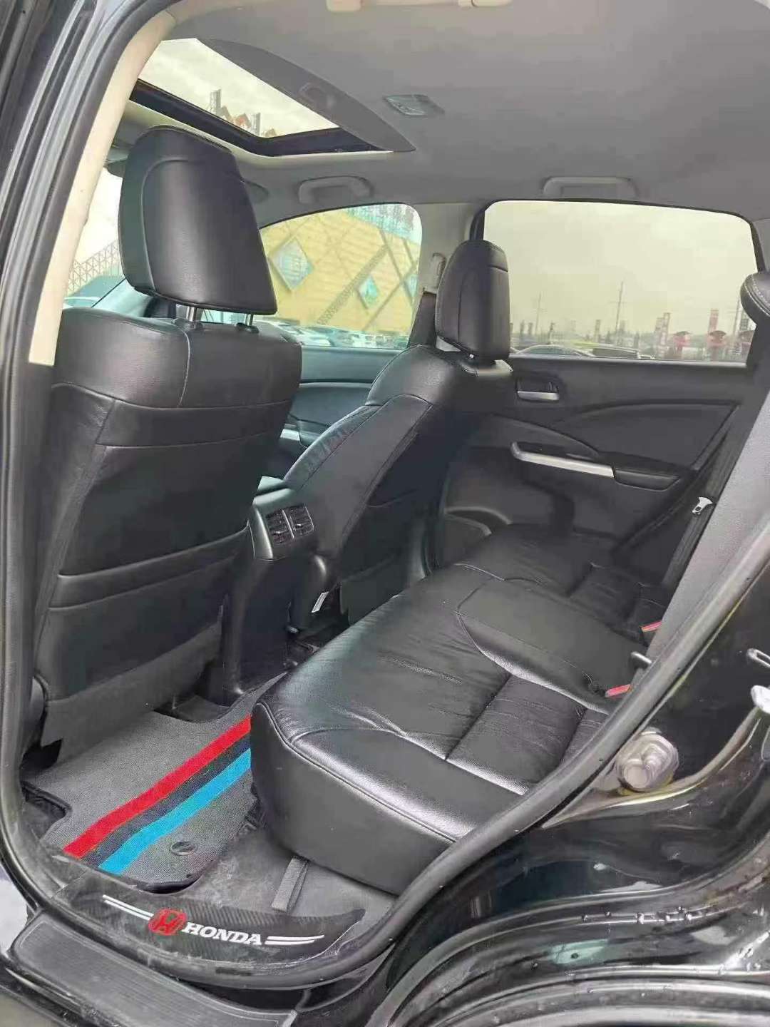Honda CRV 2.4L Automatic Sunroof AWD 9