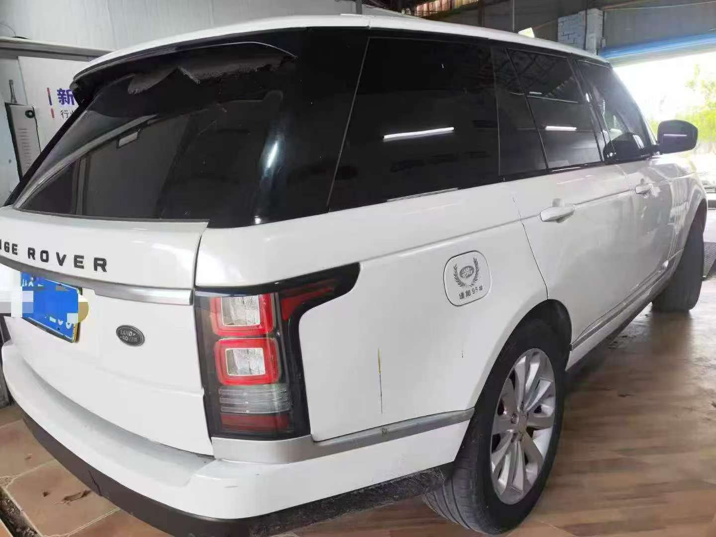 Land Rover Range Rover 2014 3.0T Executive 4