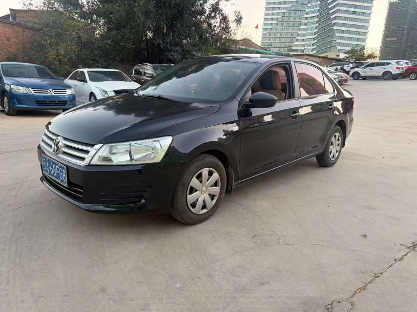 Volkswagen Santana Automatic 1.6L 2