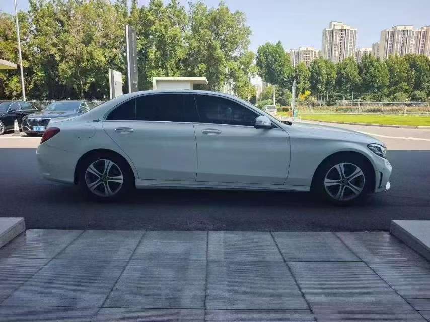 Mercedes-Benz C-Class 2020 C 260 L Sport 3