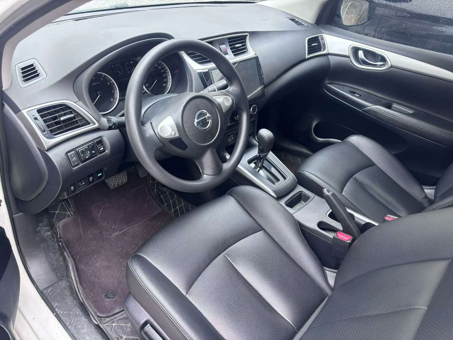 Nissan Sylphy 2024 1.6 Automatic 2
